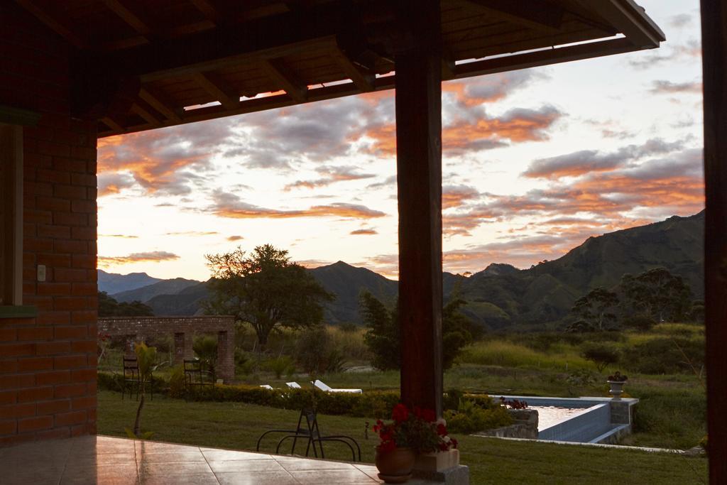 Villa Beatriz Lodge Vilcabamba Exterior photo